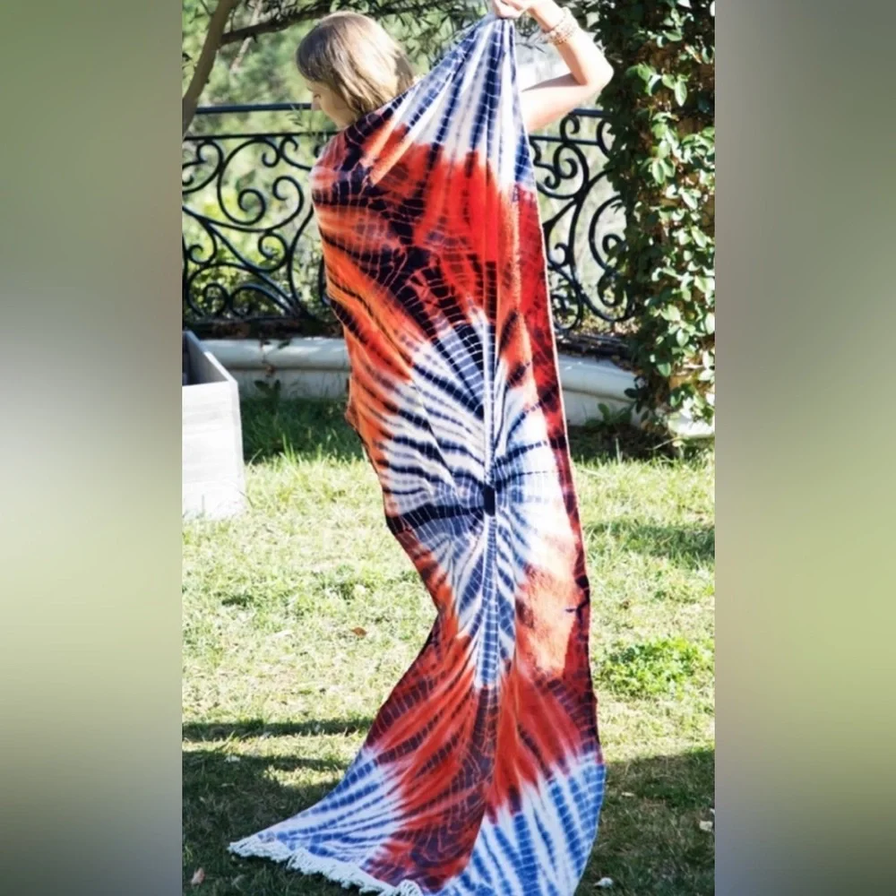 NWT Tie Dye Beach Towel Size 73”x34”